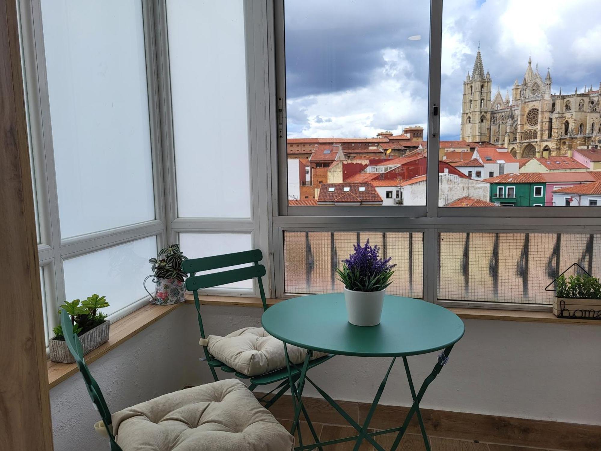 Catedral De Leon II Apartment ภายนอก รูปภาพ